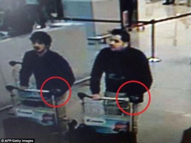 Xác định danh tính 2 kẻ đánh bom khủng bố kinh hoàng ở Bỉ