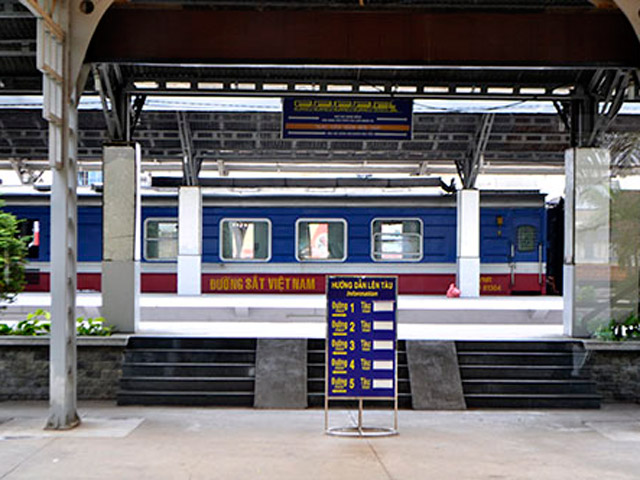 Tin tức Việt Nam - Ga Sài Gòn điều chỉnh giờ tàu chạy sau sự cố cầu Ghềnh