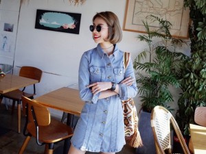 Bí quyết mặc đẹp - Váy denim: “Chất” hơn chỉ trong một bước duy nhất!