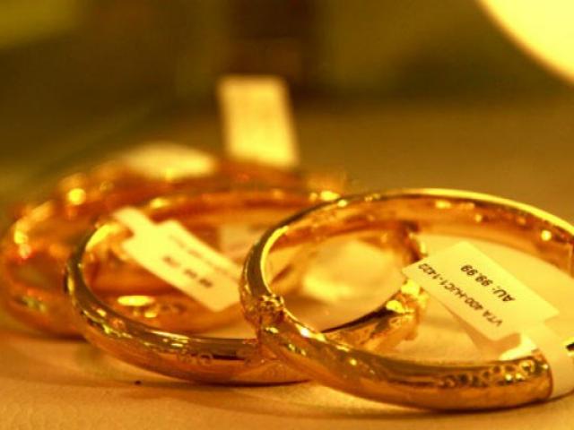 Tài chính - Bất động sản - Giá vàng hôm nay 28/3 lùi sâu