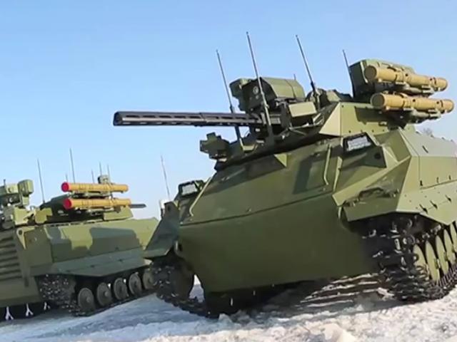 Thế giới - Video: Tăng robot Uran-9 của Nga khoe tài chiến đấu
