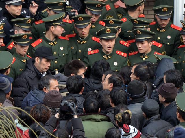 Thế giới - Công nhân TQ biểu tình hàng loạt