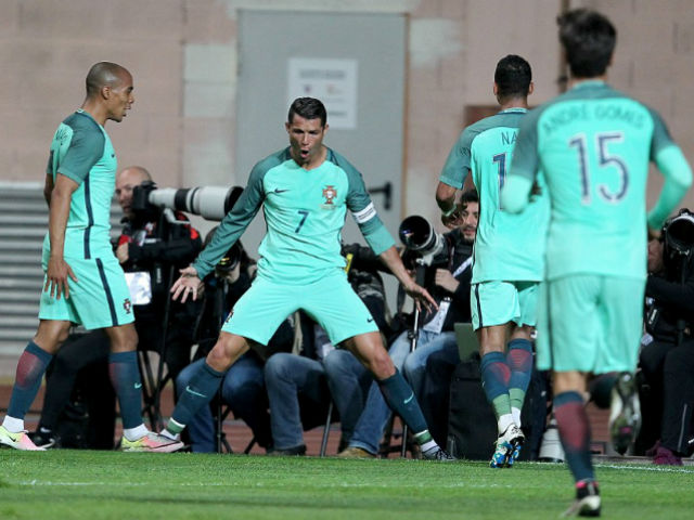 Bóng đá - Bồ Đào Nha – Bỉ: "Bay" cùng Ronaldo & Nani