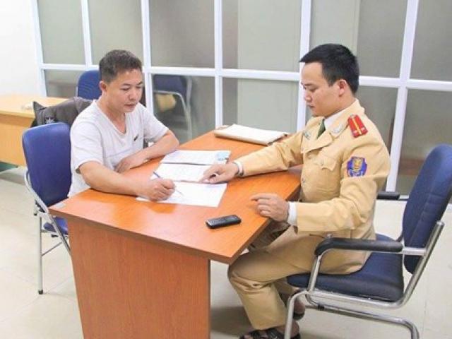 Tin tức trong ngày - Xử lý lái xe container phóng ngược chiều như "bay" ở HN