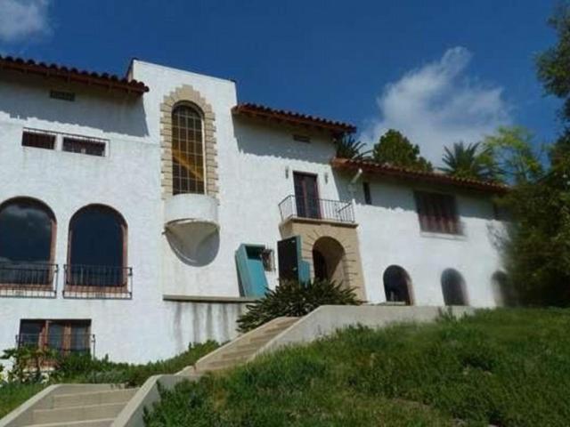 Tài chính - Bất động sản - Ngôi nhà "ma" khét tiếng nhất nước Mỹ được rao bán