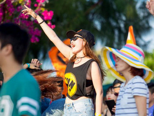 Bí quyết mặc đẹp - Chọn bộ cánh thật "chơi" cho lễ hội âm nhạc mùa hè