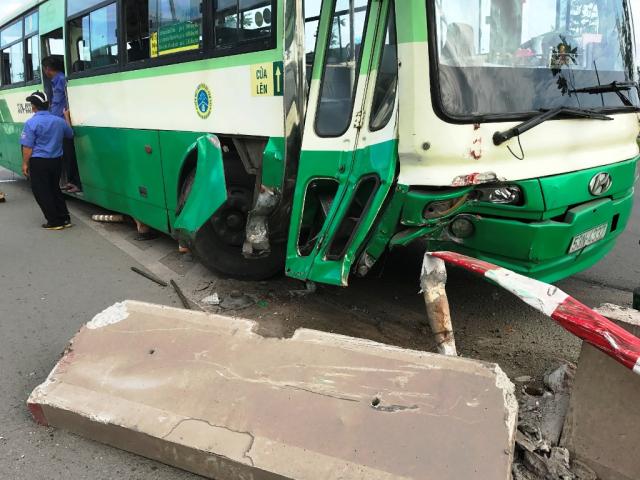 Tin tức trong ngày - Ngày đầu năm, 33 người tử vong vì tai nạn giao thông