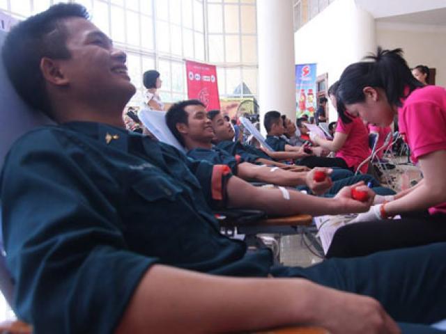 Sức khỏe đời sống - Tết Đinh Dậu, bệnh viện có khan hiếm máu?