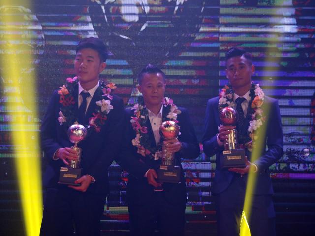 Bóng đá - Quả bóng vàng VN: Thành Lương lên ngôi, Xuân Trường giành bạc