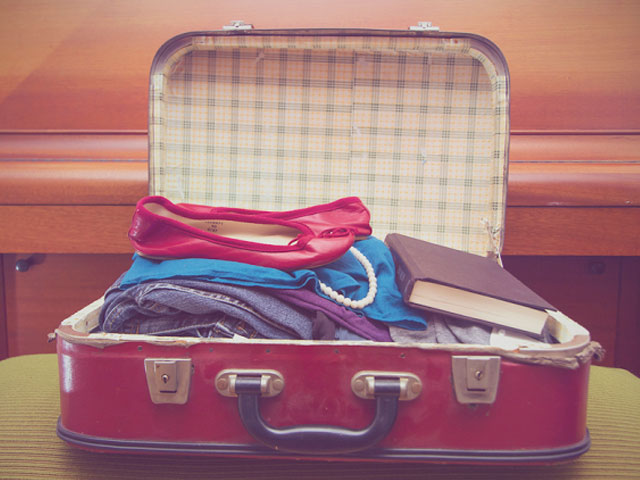 Mẹo xếp đồ vào vali cực gọn mà bạn nên biết!