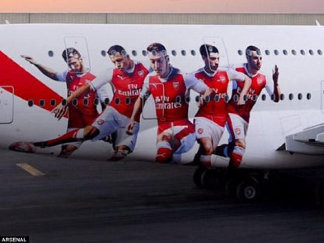 Bóng đá - Arsenal: Sanchez vẫn bám trụ, Ozil mới dễ ra đi