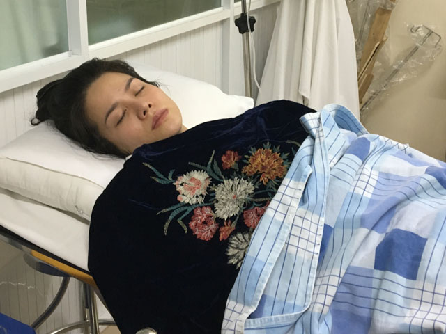 Ca nhạc - MTV - Nhật Kim Anh bị co giật, ngất xỉu trên máy bay