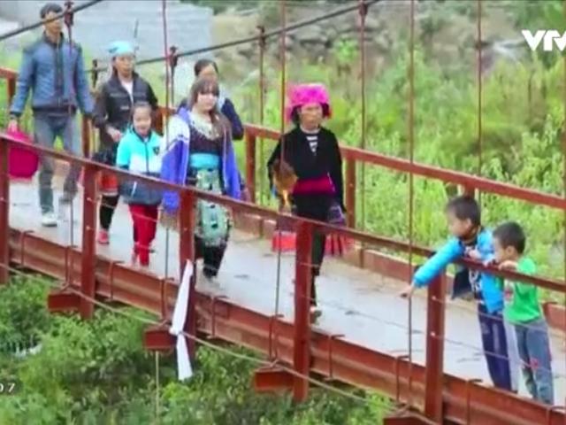 Du lịch - Rực rỡ sắc màu chợ phiên San Thàng - Lai Châu