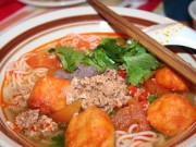 Ẩm thực - Xì xụp bún riêu Đà Lạt