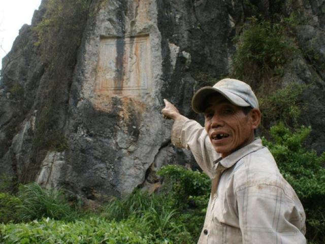 Tin tức trong ngày - Chữ “Thần” bí ẩn