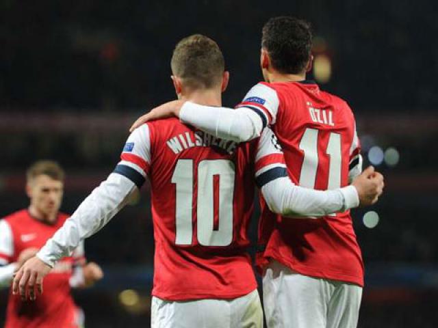 Ozil đưa 2 điều kiện "không ngờ" để ở lại Arsenal