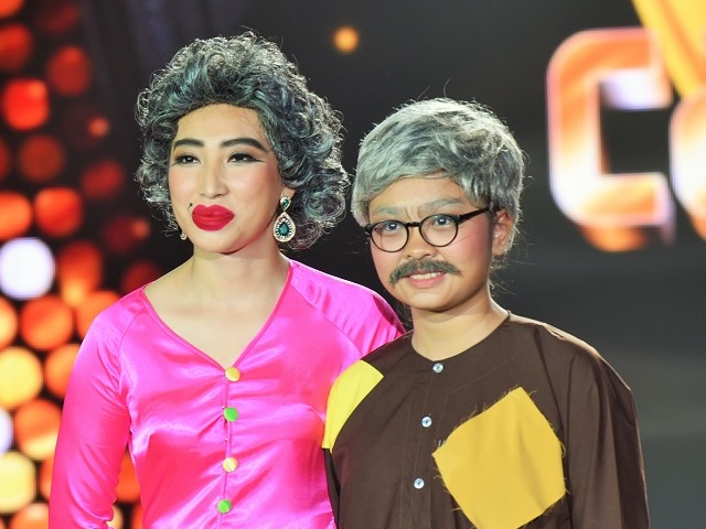 Ca nhạc - MTV - Thiện Nhân "The Voice Kids" say xỉn khiến khán giả phấn khích