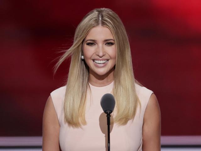 Thế giới - Con gái Trump bỏ việc để làm thay "vai" đệ nhất phu nhân?