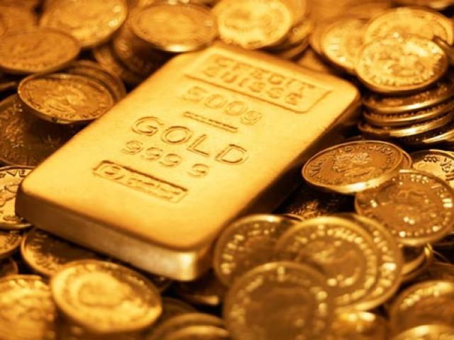 Tài chính - Bất động sản - Giá vàng hôm nay 12/1: Vàng luẩn quẩn, tỷ giá dừng đà giảm