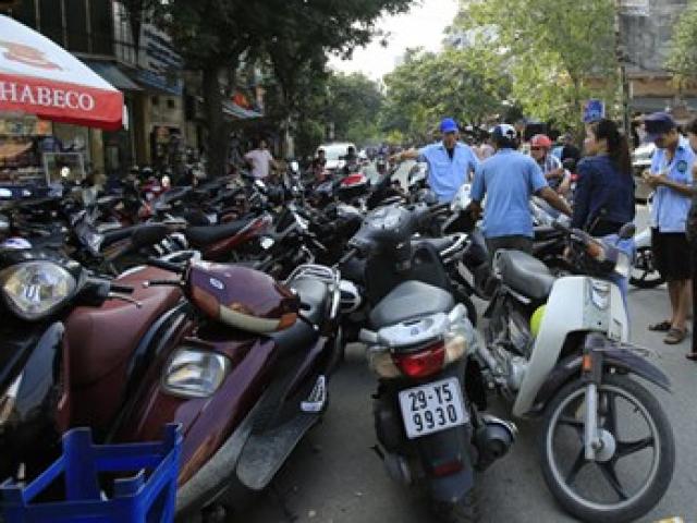 Thị trường - Tiêu dùng - Trông giữ xe chuyển từ phí sang giá: Có ngăn được thất thu?