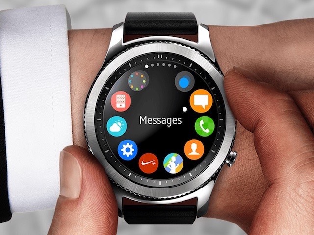 Cách sử dụng smartwatch của Samsung trên hệ điều hành iOS
