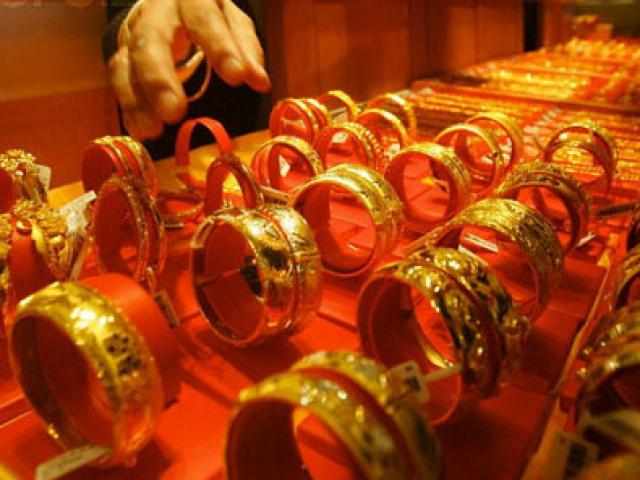 Tài chính - Bất động sản - Giá vàng hôm nay 15/1: Tăng ngoạn mục