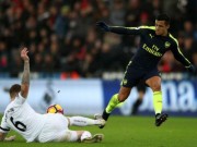 Bóng đá - Swansea - Arsenal: &quot;Mưa&quot; bàn thắng trừng phạt tội đồ