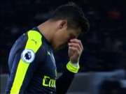 Bóng đá - Arsenal không yên ả: Bị thay ra, Sanchez phản ứng ra mặt