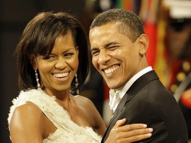 Obama ngọt ngào chúc sinh nhật vợ trước khi rời Nhà Trắng