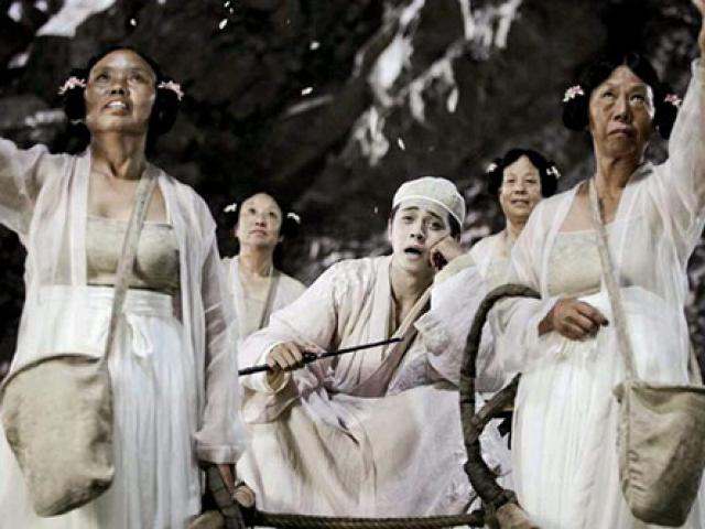 Phim - Bà thím "đặc biệt xấu xí" trong phim của Châu Tinh Trì