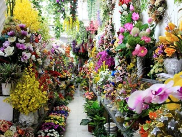 Thị trường - Tiêu dùng - Hoa vải cao cấp giá hơn chục triệu "cháy hàng" ở TP.HCM