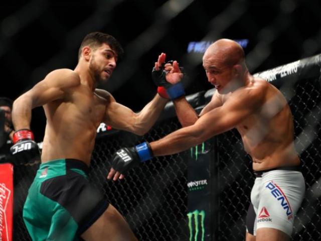 Thể thao - Siêu phẩm UFC: Đá trước đấm sau tiễn đối thủ "đi ngủ"