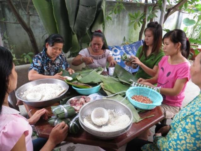 Thị trường - Tiêu dùng - Phiên chợ mỗi năm chỉ họp một ngày ở ngã ba ông Tạ