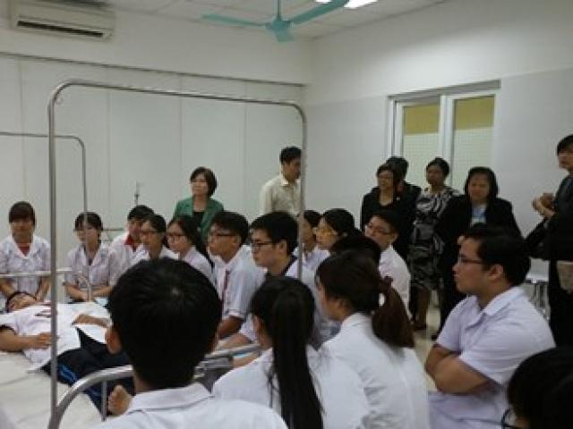 Giáo dục - du học - Cử nhân điều dưỡng, lương 2.500 euro/tháng