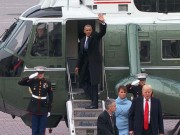 Thế giới - Giây phút Trump tiễn Obama trở về cuộc sống đời thường