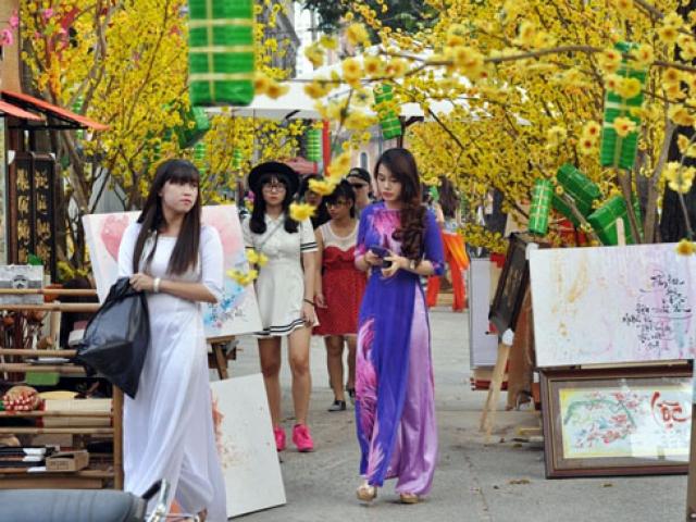 Tin tức trong ngày - Hướng xuất hành, tuổi gì xông đất tốt nhất năm Đinh Dậu?