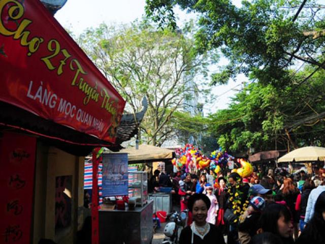 Tin tức trong ngày - Độc đáo phiên chợ Tết “một năm một lần” ở giữa Thủ đô