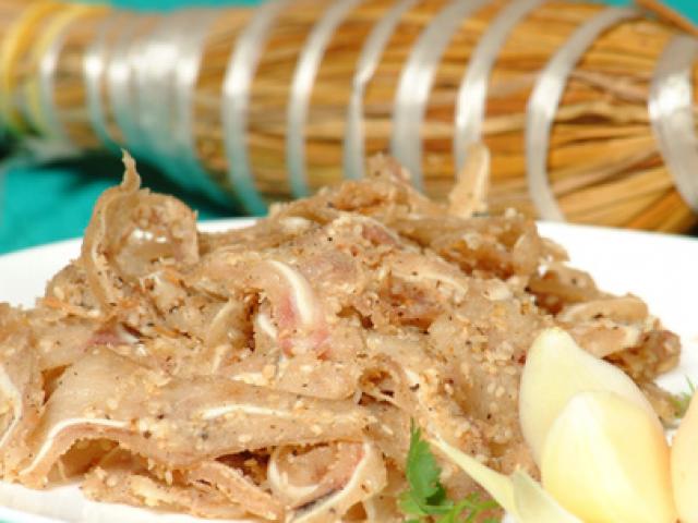 Ẩm thực - Lai rai ngày Tết với tré miền Trung