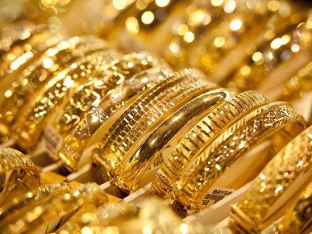 Tài chính - Bất động sản - Giá vàng hôm nay 25/1: Đột ngột quay đầu giảm