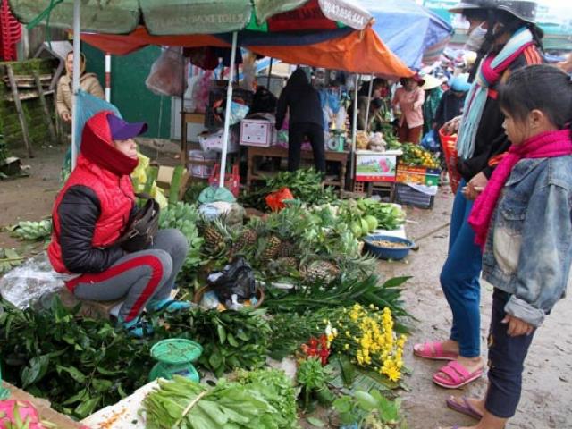 Thị trường - Tiêu dùng - Tết quê ở chợ phiên 500 năm, “độc đáo nhất” Quảng Trị