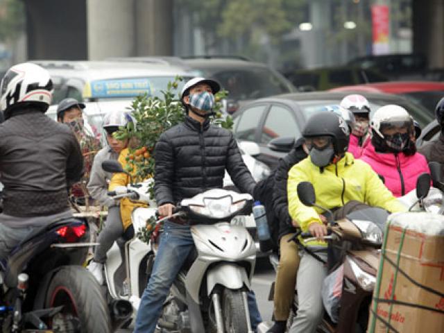 Tin tức trong ngày - Chiều 28 Tết: Bến xe “ngộp thở”, cửa ngõ Thủ đô kẹt cứng