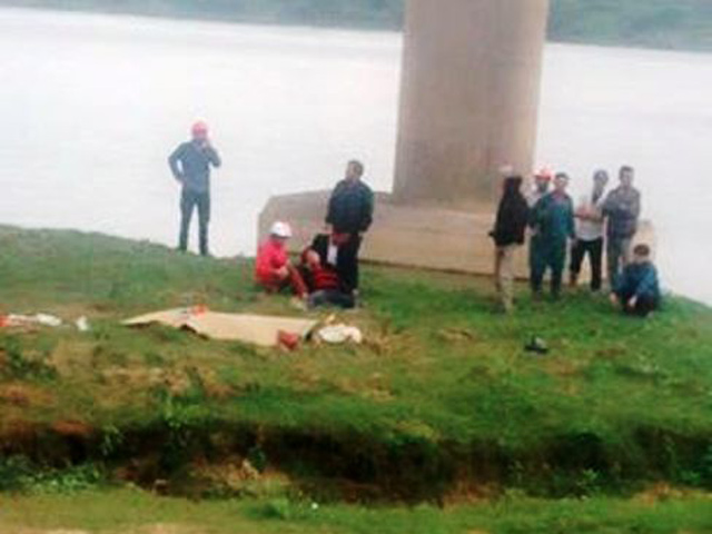 Tin tức trong ngày - Tai nạn thảm khốc ở Nghệ An: Bé trai 3 tuổi đã tử vong