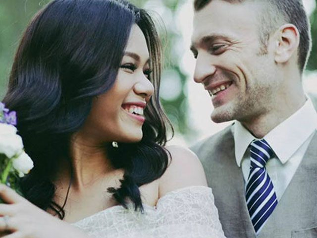 Ca nhạc - MTV - Chồng Tây song ca "Tình thôi xót xa" với Phương Vy