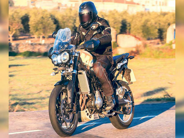 Thế giới xe - Rò rỉ nguyên mẫu "mãnh hổ" 2018 Triumph Tiger