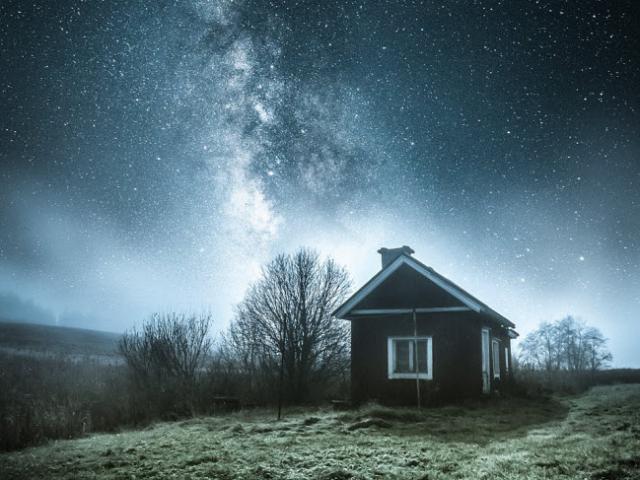 Du lịch - Phong cảnh ma mị dưới bầu trời đêm đầy sao