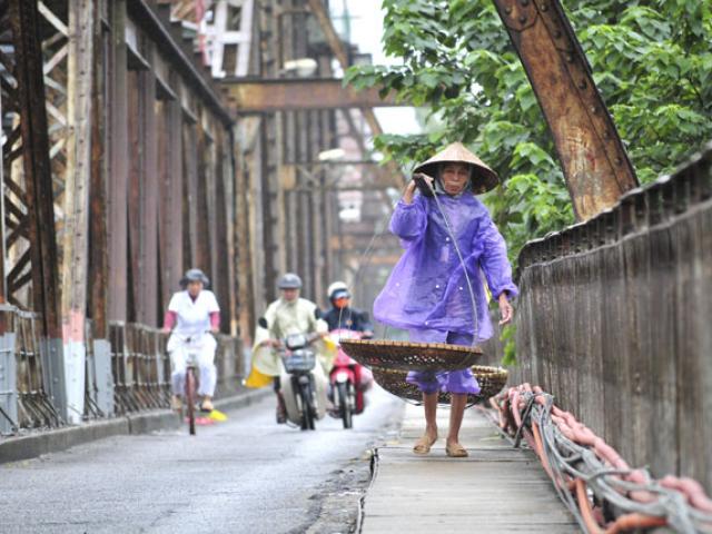 Tin tức trong ngày - Giảm thêm 7  độ C, đêm nay Bắc Bộ chuyển mưa rét