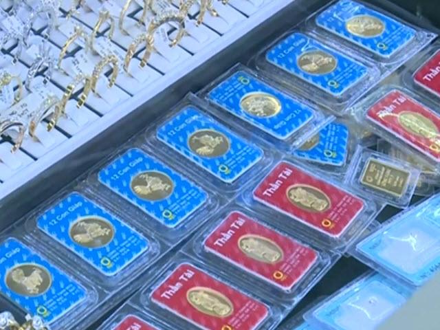 Tài chính - Bất động sản - Vàng có dấu hiệu bị “thổi giá” trong ngày Thần Tài