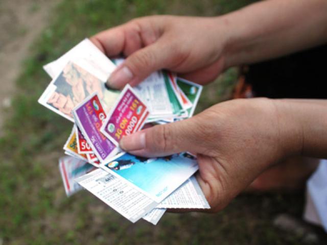 Pháp luật - Thuê xe ô tô đi cướp… card điện thoại