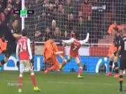 Bóng đá - Arsenal – Wenger thắng may, trọng tài phải xin lỗi