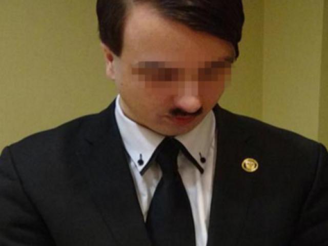 Thế giới - Áo: Bắt giữ người đàn ông giống y xì Hitler